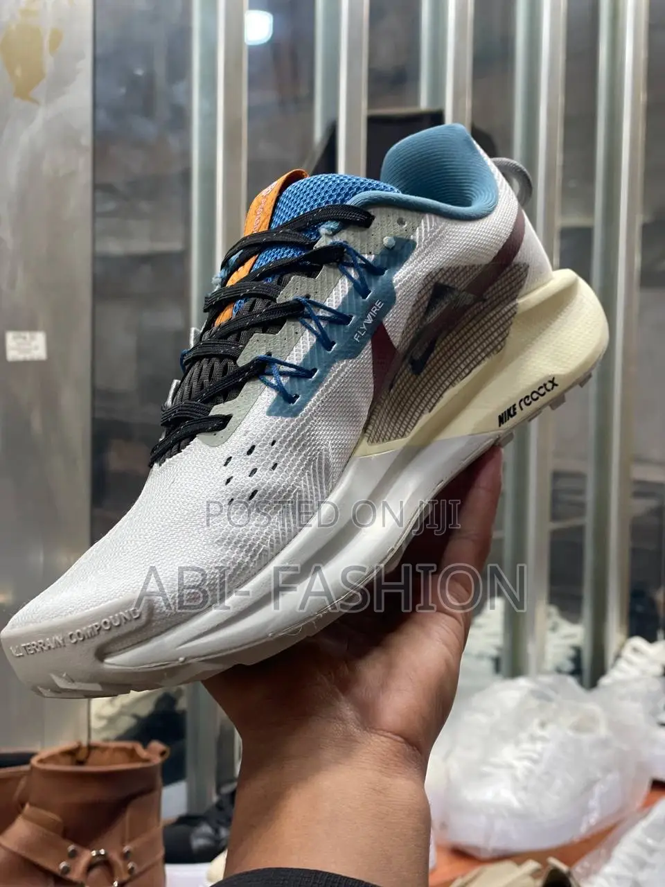 Nike Shoe Mens Blue Insole