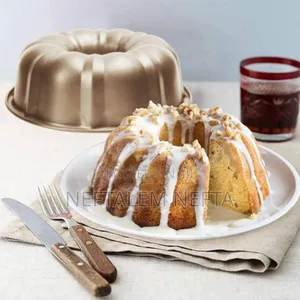 Photo - Carbon Steel Non Stick Bundt Pan
