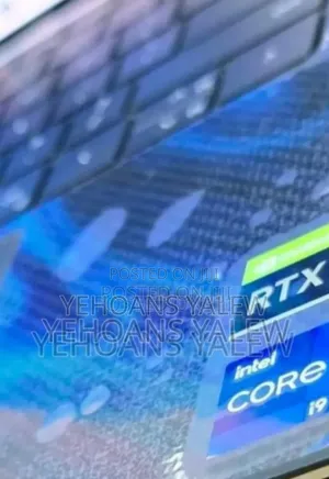 Photo - New Laptop Dell XPS 15 9530 32GB Intel Core i9 SSD 1T