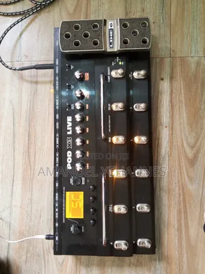 Line 6 Pod X3 Live Guitar Pedal (Effects)