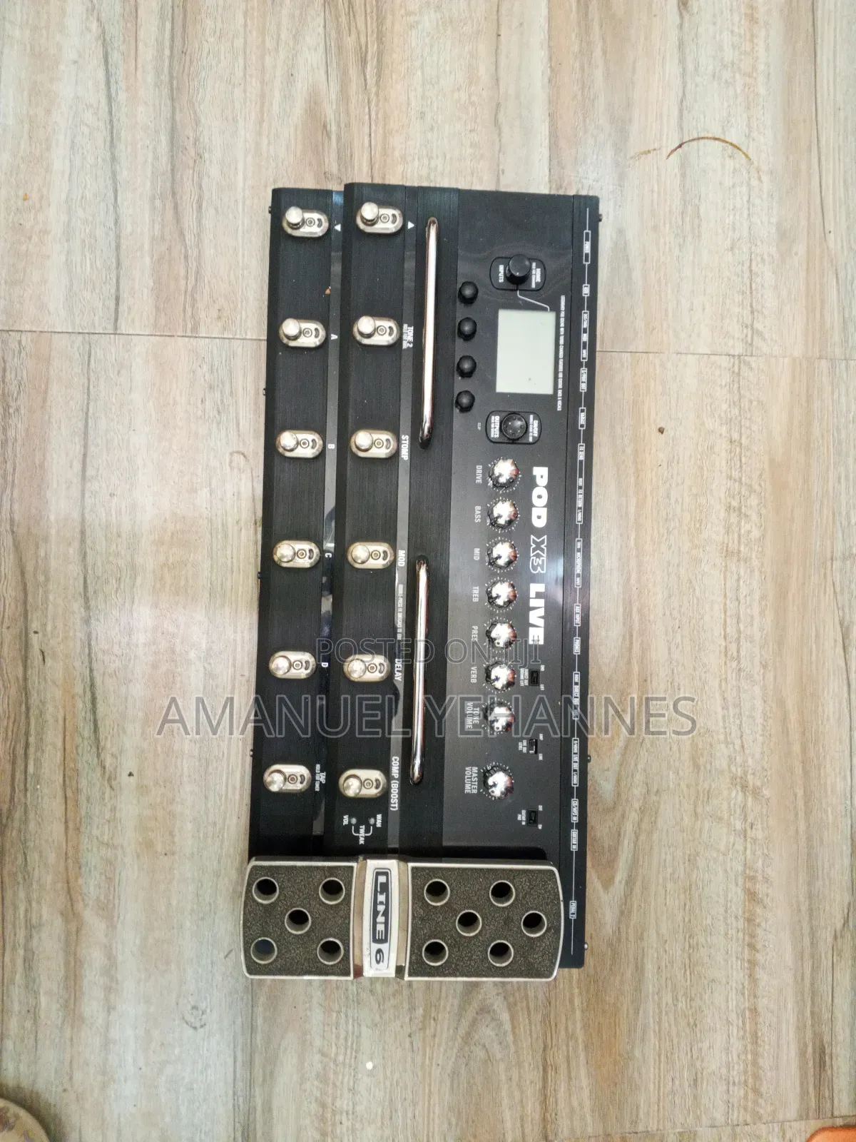 Line 6 Pod X3 Live Guitar Pedal (Effects)