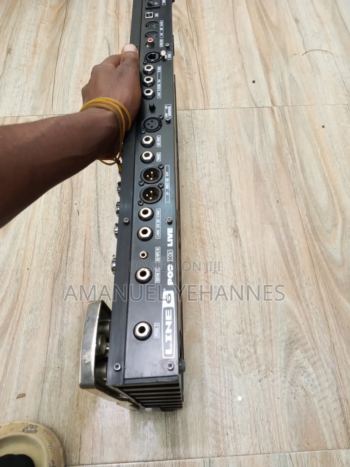 Line 6 Pod X3 Live Guitar Pedal (Effects)