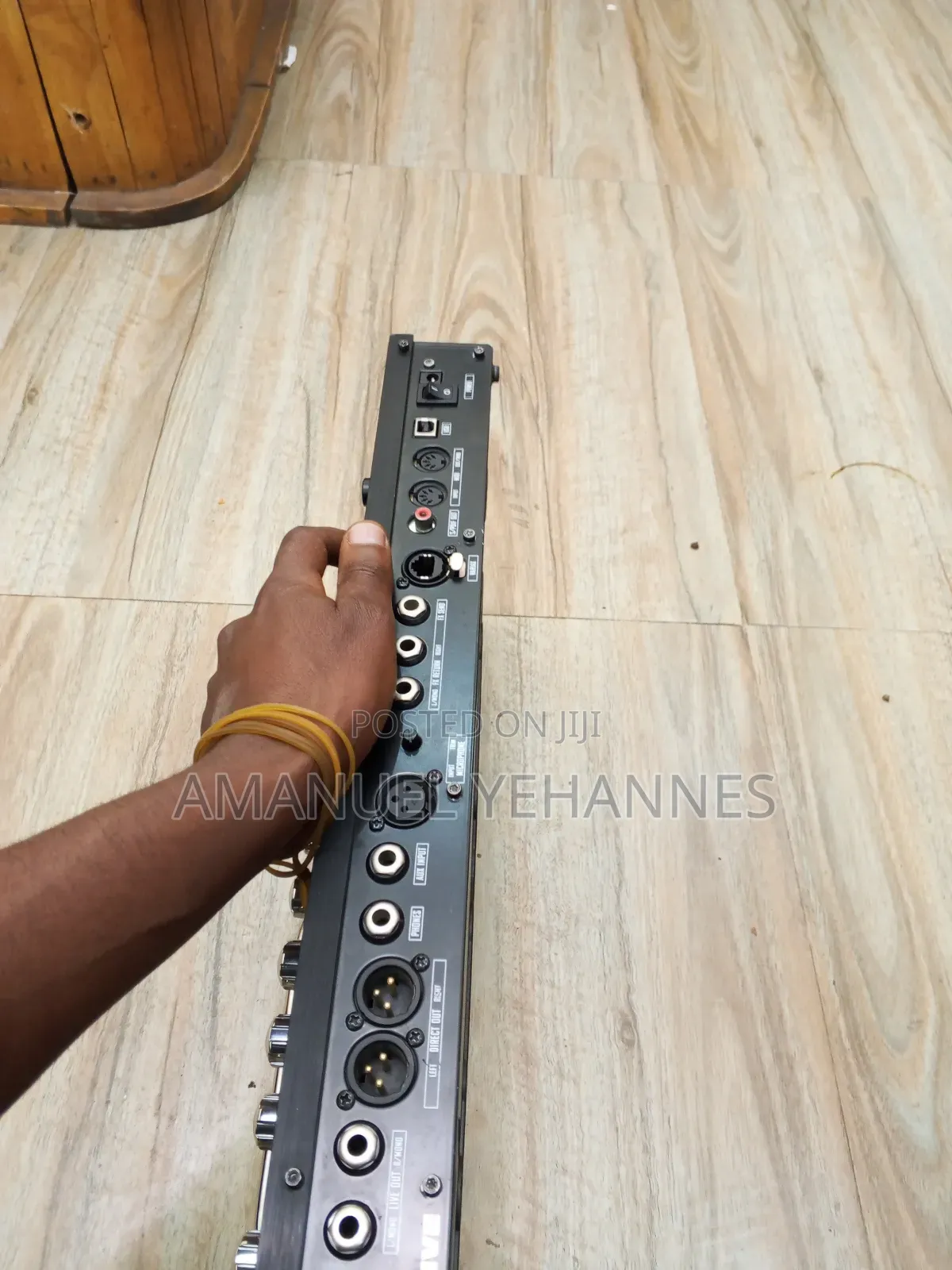 Line 6 Pod X3 Live Guitar Pedal (Effects)