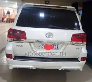 Toyota Land Cruiser 4.5 V8 VXR 2009 White