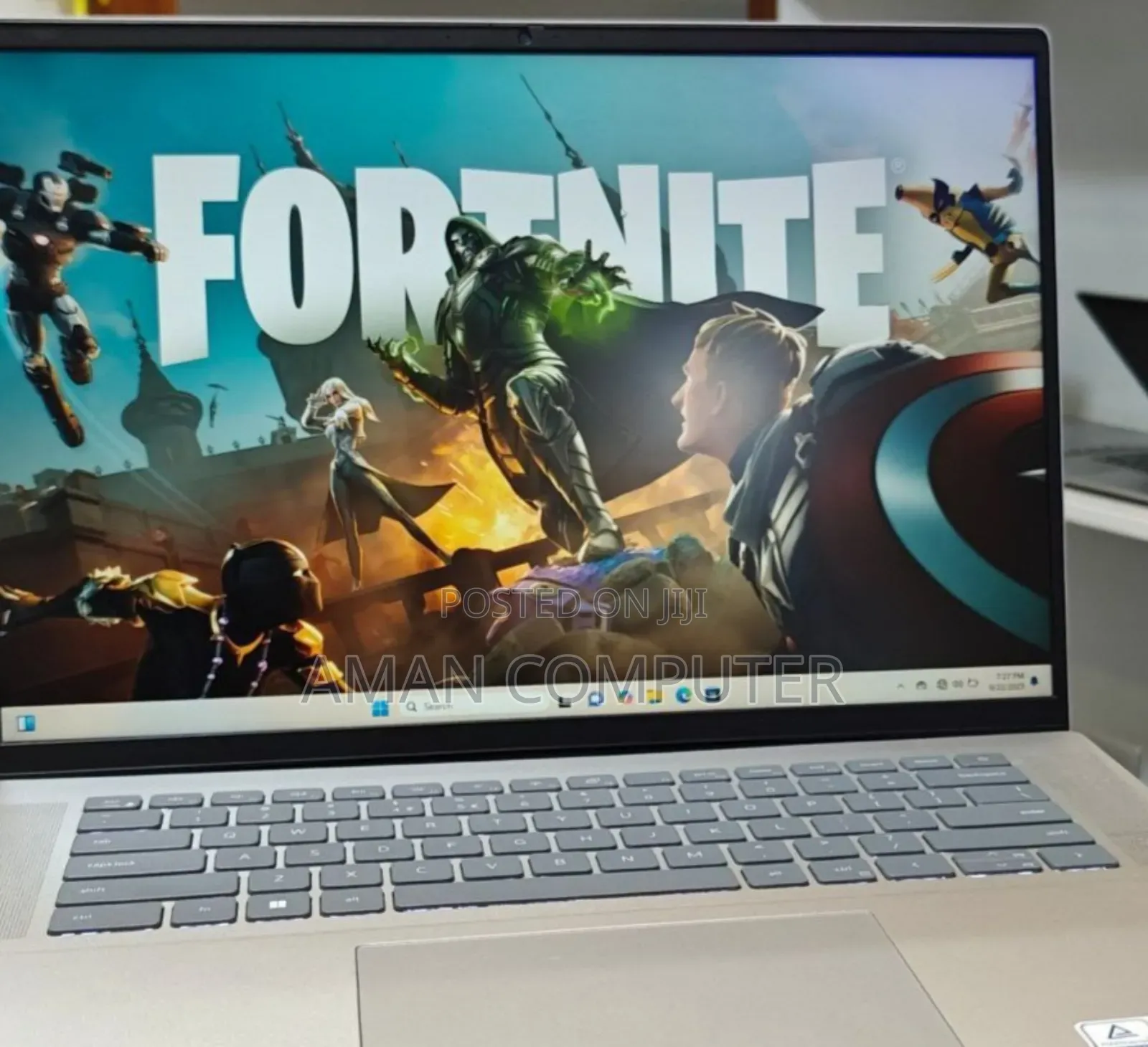 New Laptop Dell Inspiron 15 16GB Intel Core I7 SSD 512GB