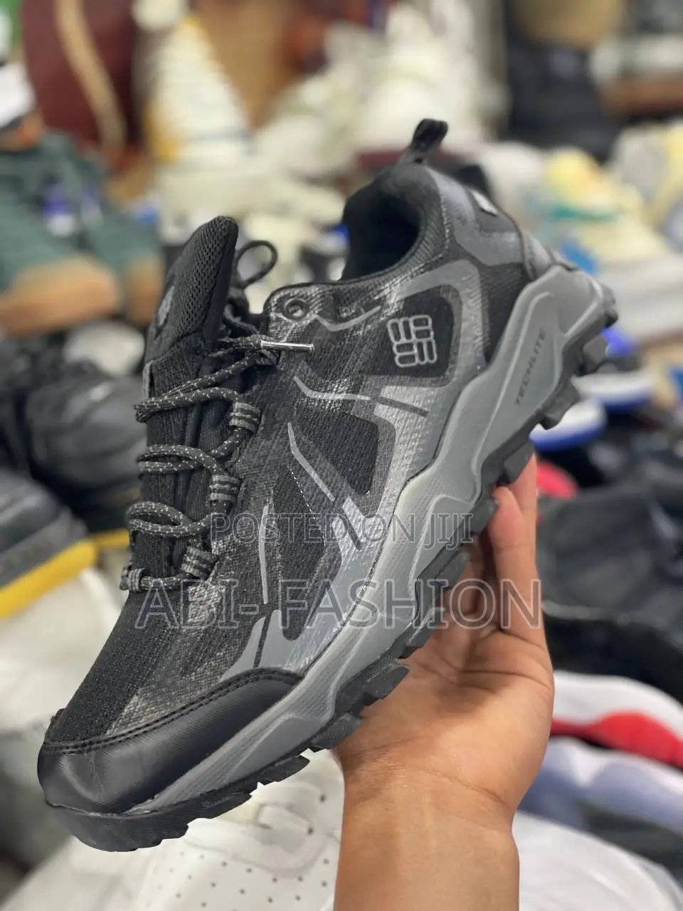 Columbia Peakfreak Balck Color