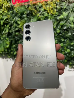 Photo - Samsung Galaxy S23+ 256 GB Green