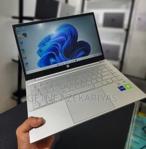 New Laptop HP Pavilion 14 16GB Intel Core I7 SSD 512GB