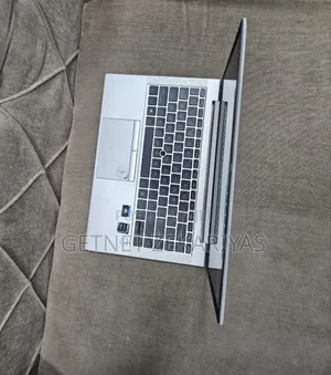 New Laptop HP EliteBook 840 G8 16GB Intel Core I5 SSD 512GB