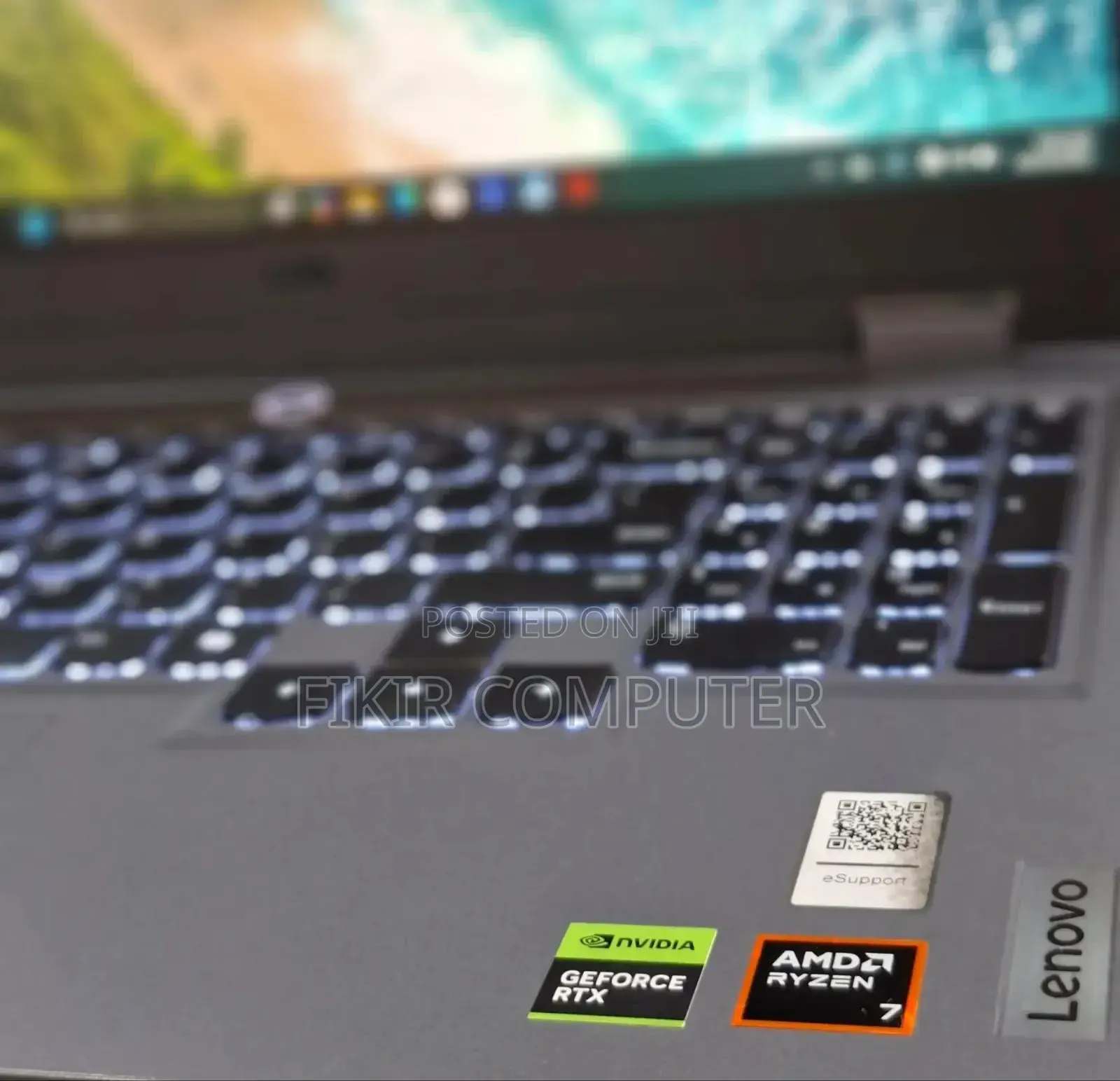 New Laptop Lenovo LOQ 15ARP9 16GB AMD Ryzen 7 SSD 1T