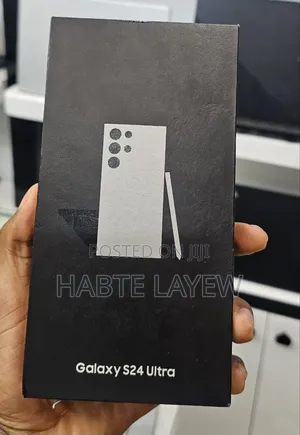 Photo - New Samsung Galaxy S24 Ultra 256 GB Blue