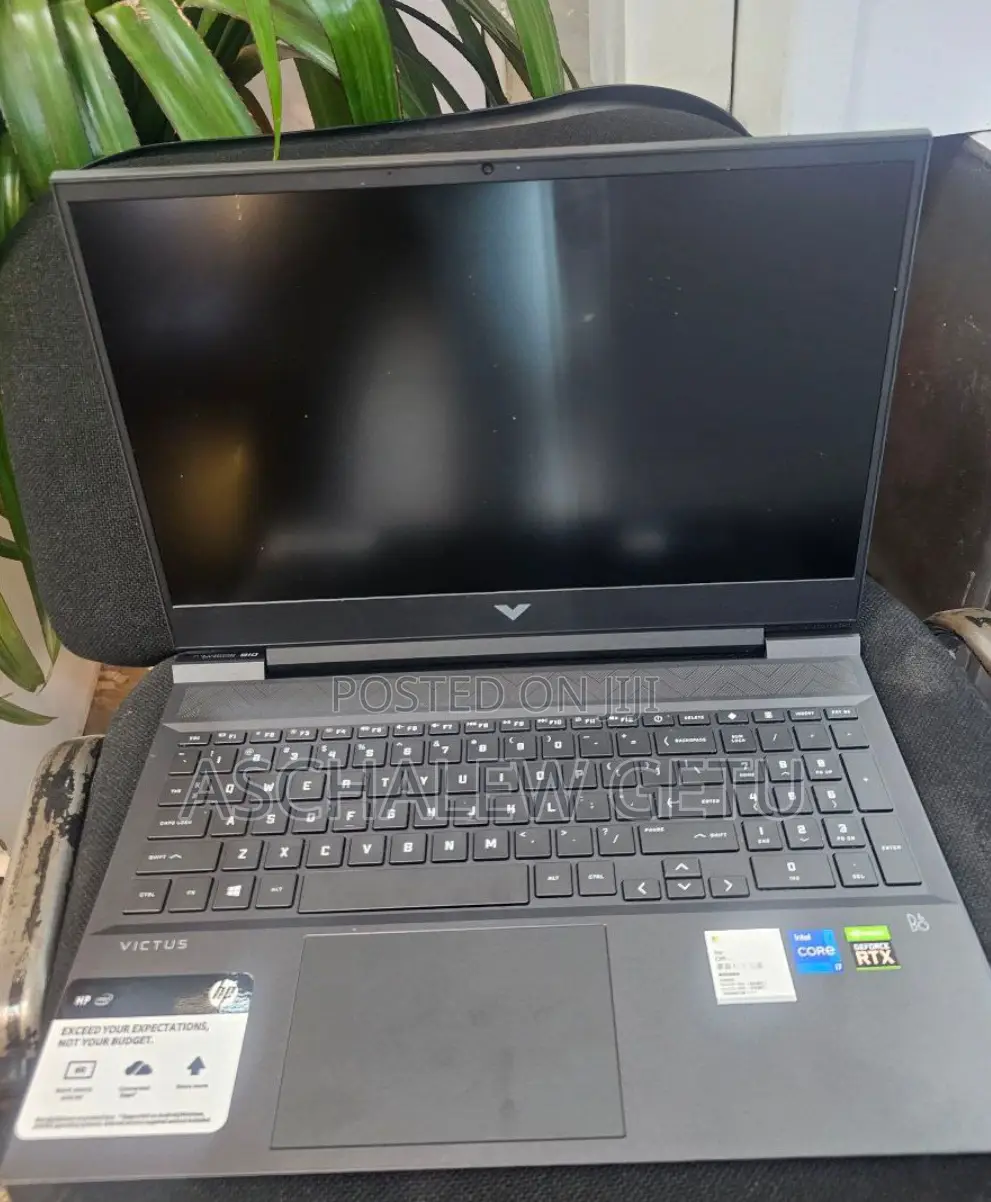 New Laptop HP Victus 15 16GB Intel Core I7 SSD 512GB