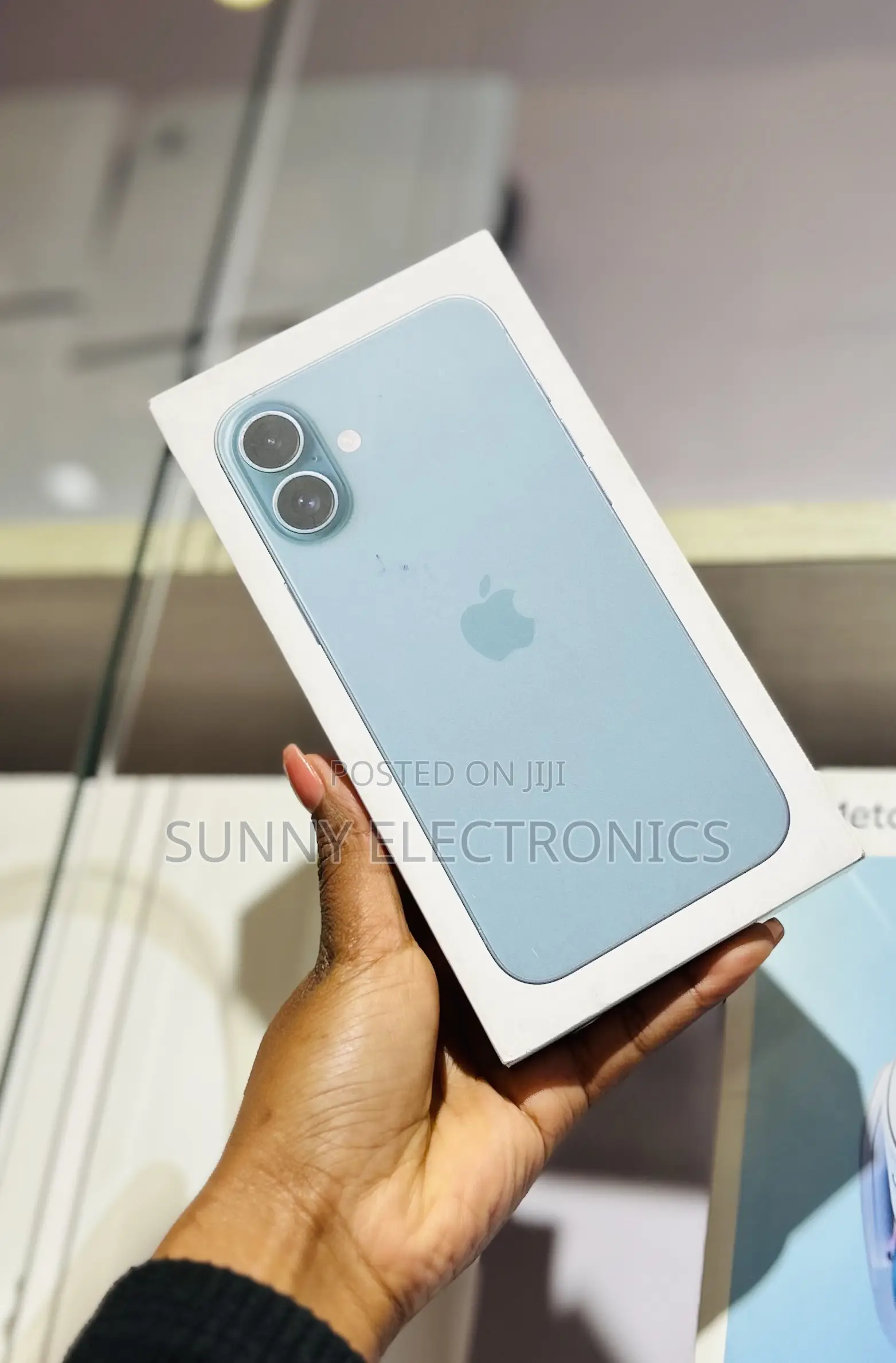 New Apple iPhone 16 Plus 128 GB