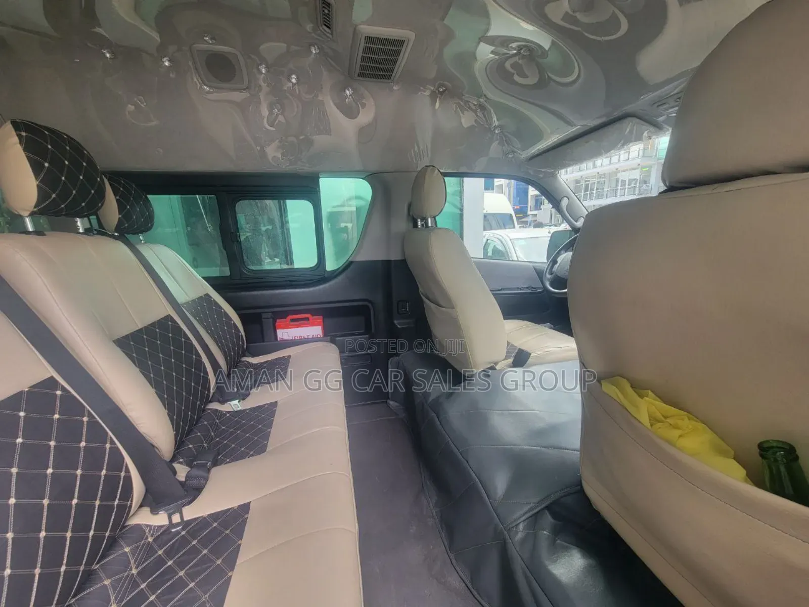 Toyota HiAce 2023 White