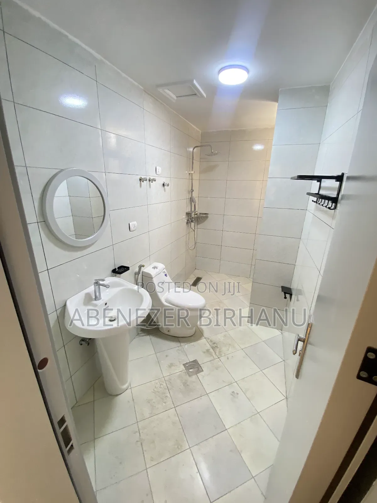 Furnished 3bdrm Apartment in Bole for sale