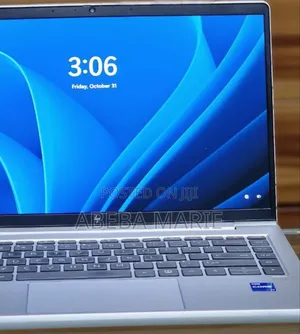 New Laptop HP EliteBook 640 G10 16GB Intel Core I7 SSD 1T