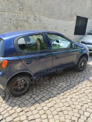 Toyota Yaris 2001 Blue