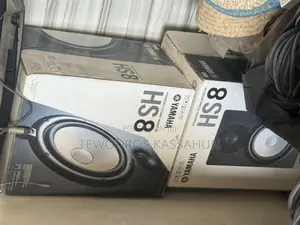 Yamaha Hs8 Studio Moniter