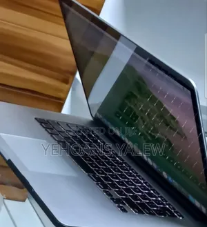 New Laptop Apple MacBook Pro 2013 8GB Intel Core I7 SSD 256GB