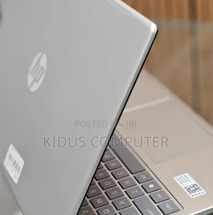 New Laptop HP Stream Notebook 8GB Intel Core I7 SSD 512GB