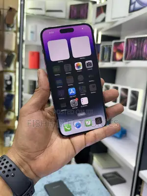 Photo - Apple iPhone 14 Pro Max 256 GB Purple