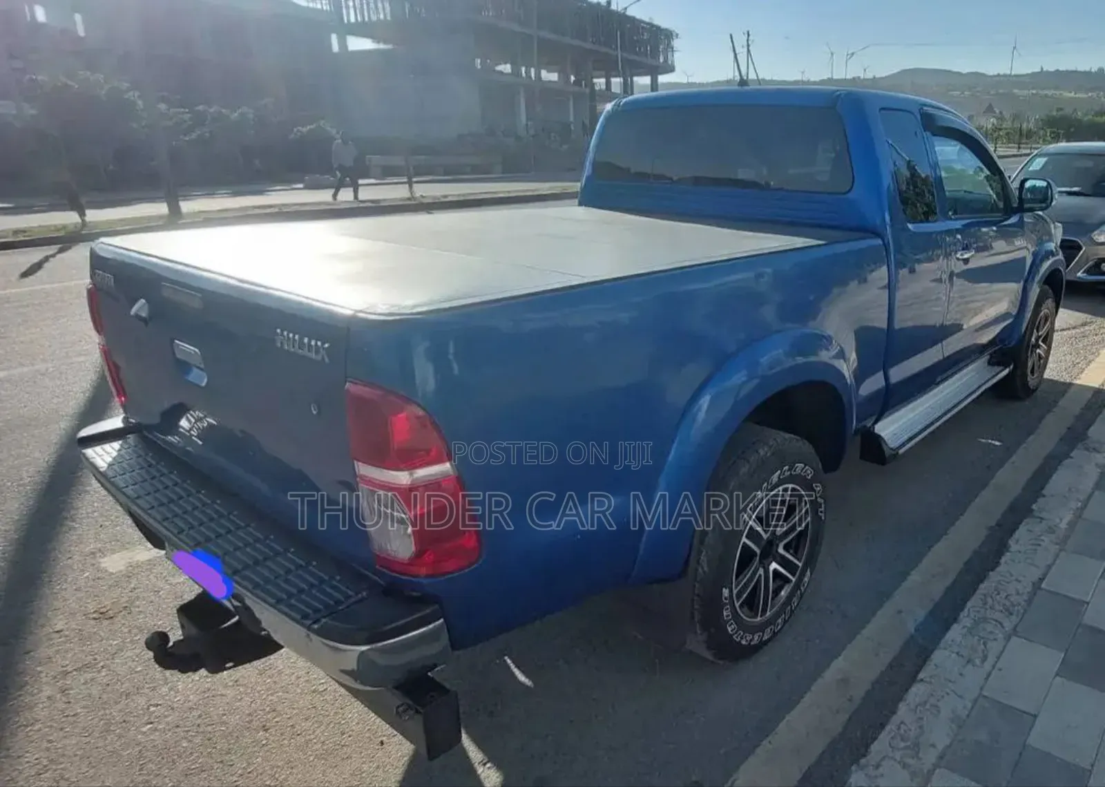 Toyota Hilux 2015 Blue