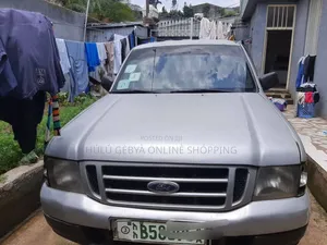Photo - Ford Ranger 2005 Silver