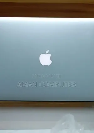 New Laptop Apple MacBook Pro 2013 8GB Intel Core I7 SSD 256GB