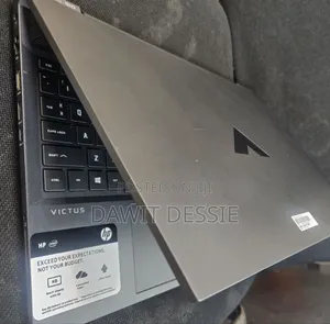 New Laptop HP 16GB Intel Core I7 SSD 512GB