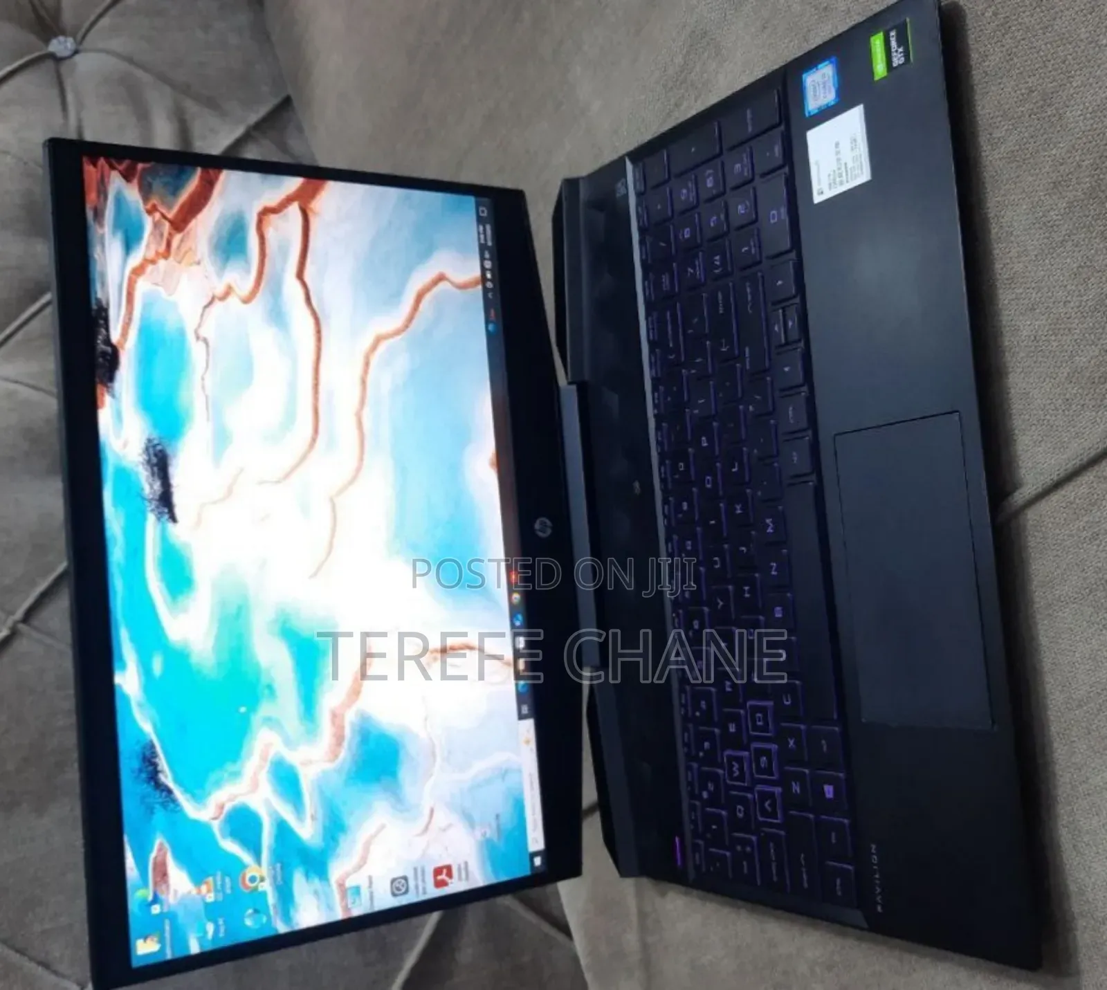 New Laptop HP Pavilion 10 8GB Intel Core I5 SSD 256GB