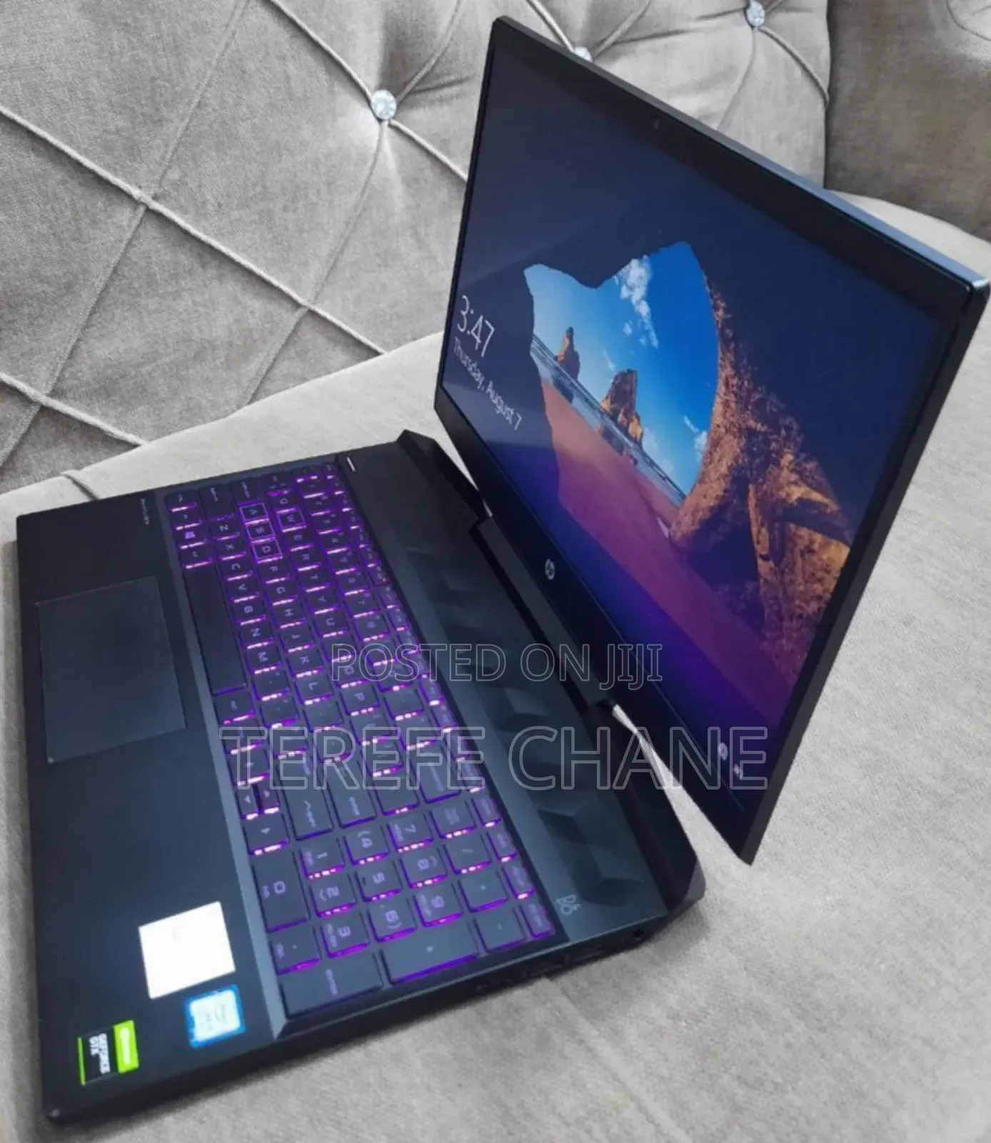 New Laptop HP Pavilion 10 8GB Intel Core I5 SSD 256GB