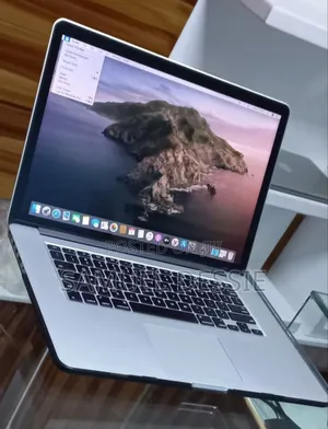 Laptop Apple MacBook Pro 2013 8GB Intel Core I7 SSD 256GB