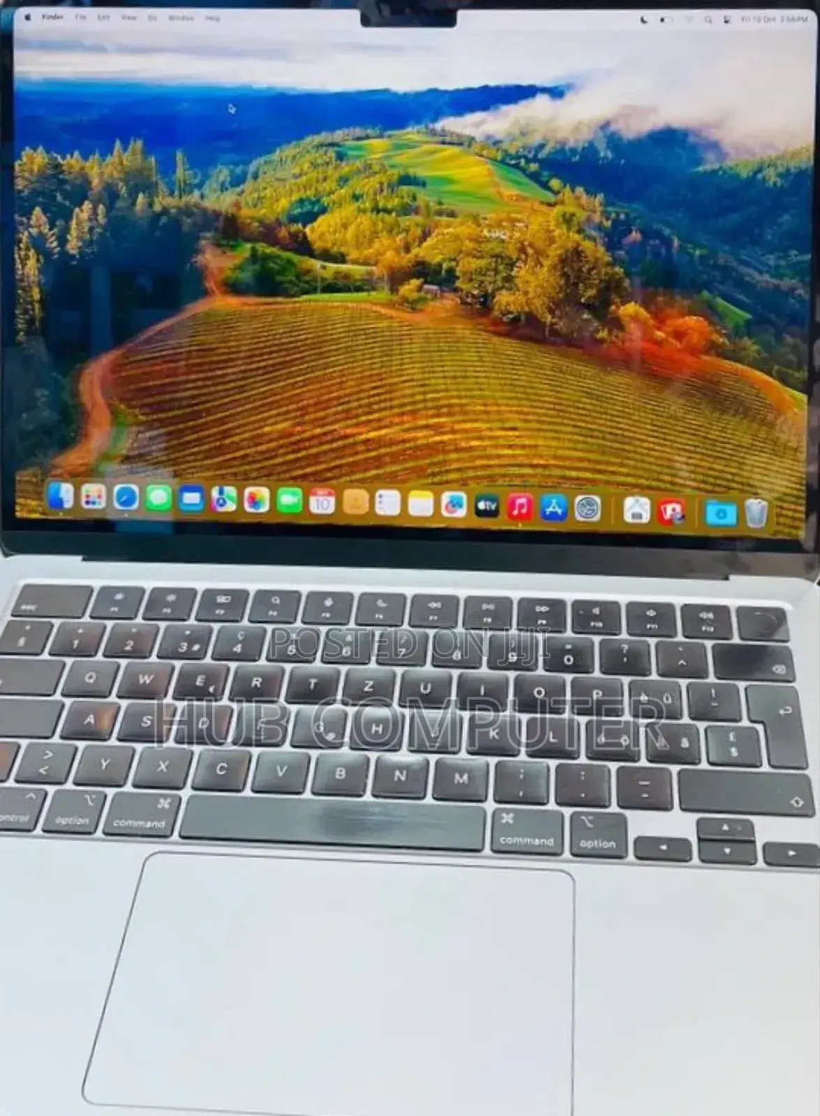 New Laptop Apple MacBook Air 2022 M2 8GB Apple M2 SSD 256GB