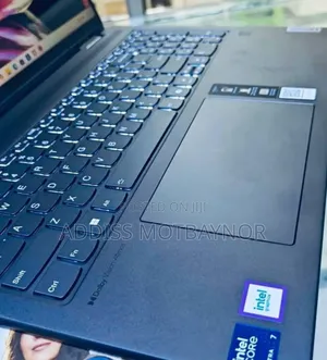 New Laptop Lenovo Yoga 7i 16GB Intel Core I7 SSD 512GB