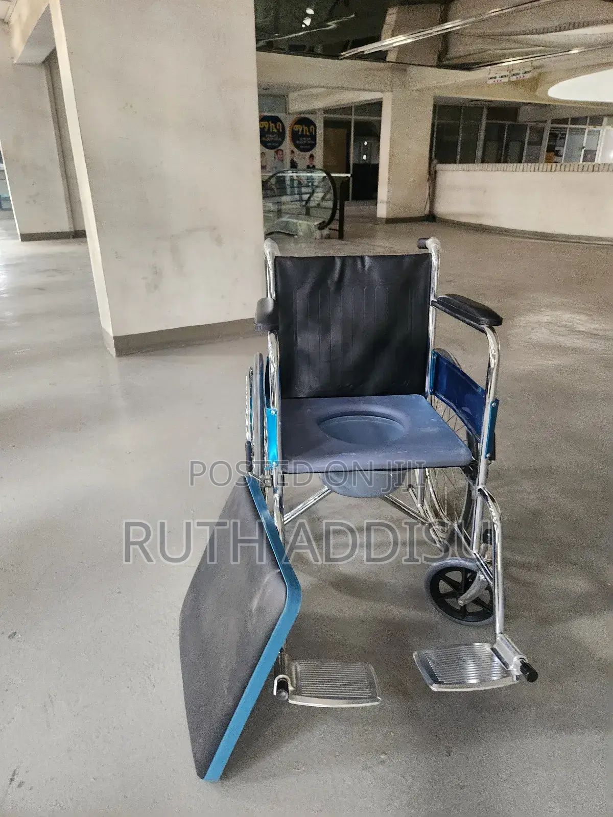 Commode Wheelchair較少wheelchair考慮wheelchair做法wheelchair瘈我wheelchair