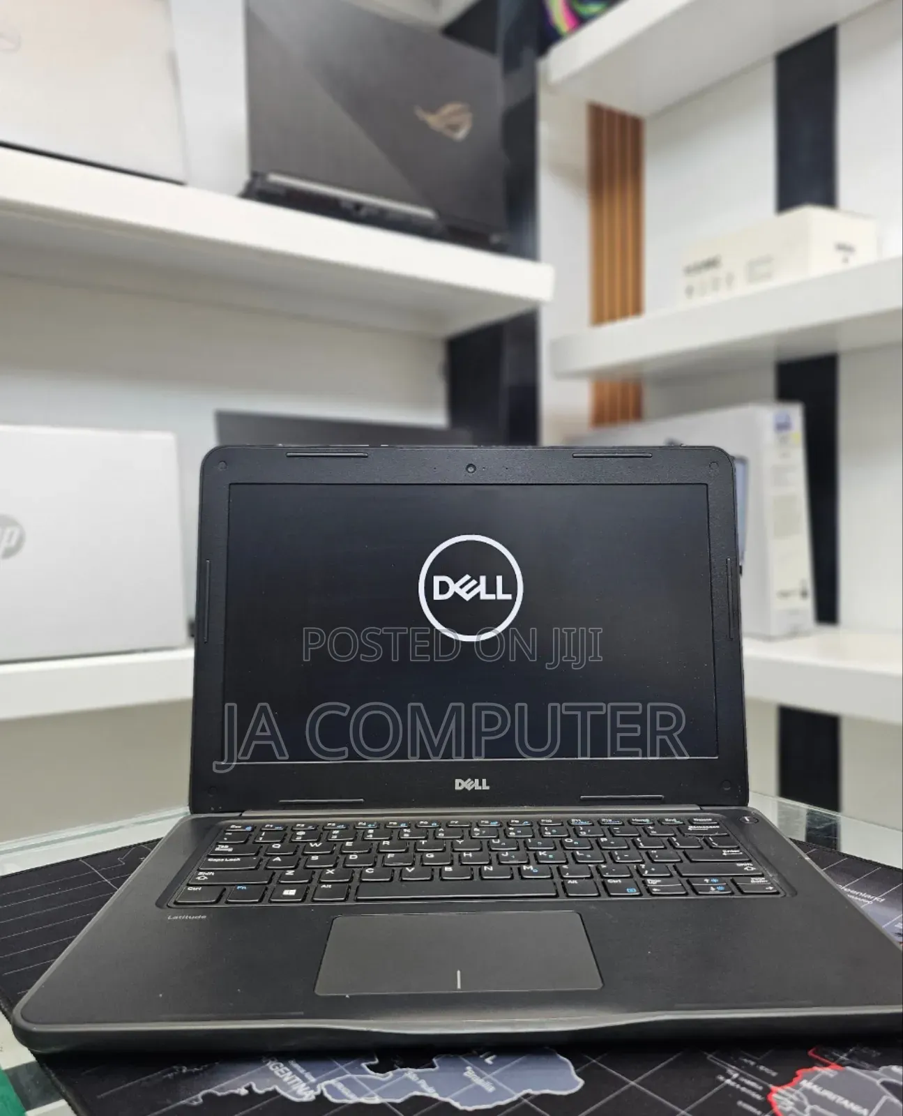 New Laptop Dell Latitude 3380 8GB Intel Core I5 SSD 256GB