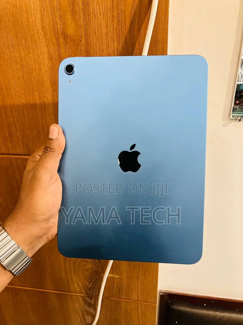 New Apple iPad (2025) 128 GB Blue