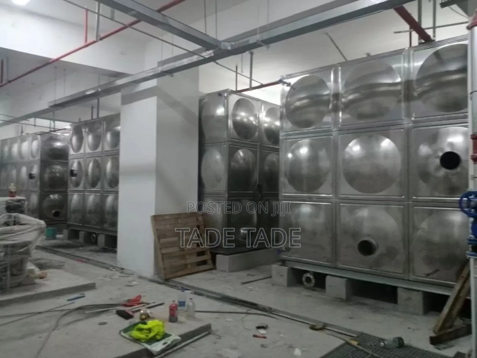 Stianless Steel የውሀ ታንከሮች