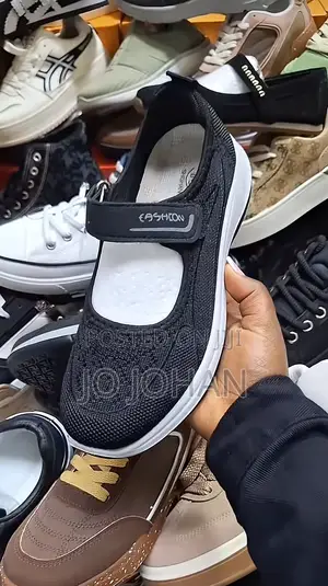 Photo - Women’S Shoes