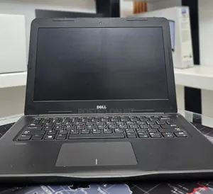 New Laptop Dell Latitude 3380 8GB Intel Core I5 SSD 256GB