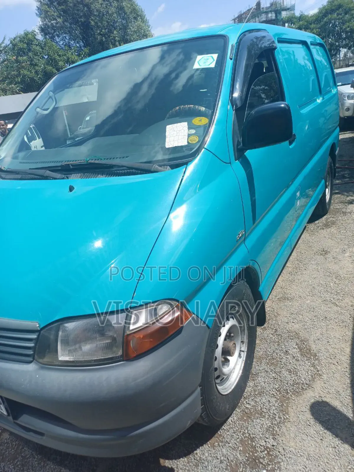 Toyota HiAce 2003 Blue
