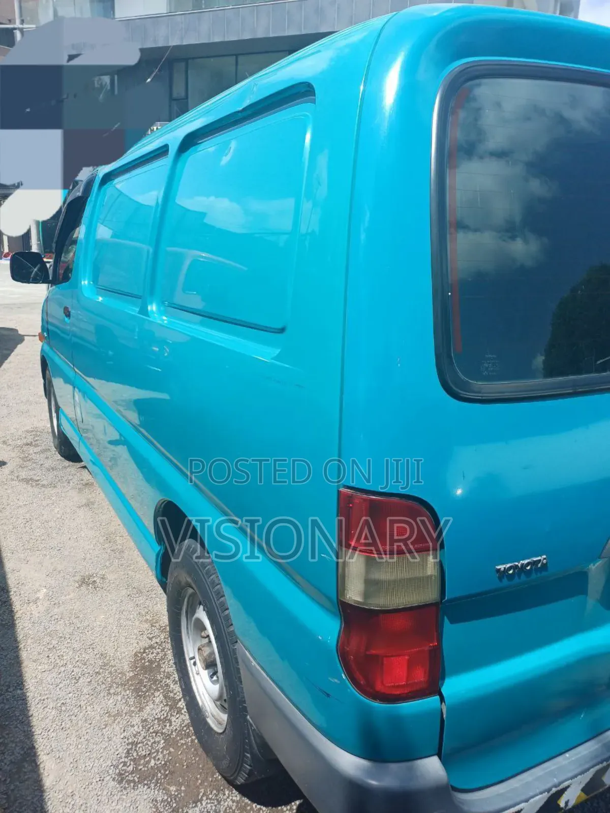 Toyota HiAce 2003 Blue