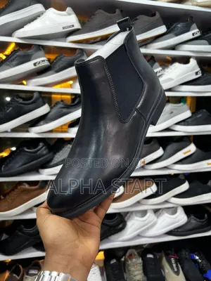Photo - Elegant Leather Chelsea Boots Black Color