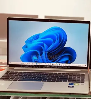 Photo - New Laptop HP ProBook 440 G8 16GB Intel Core I7 SSD 512GB