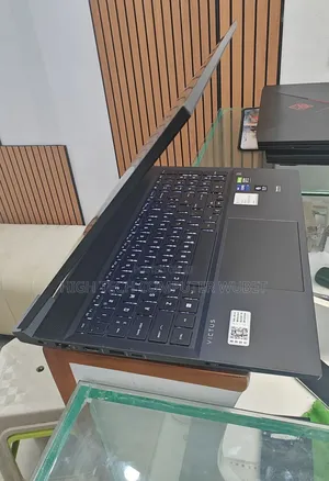 New Laptop HP Victus 15 16GB Intel Core I7 SSD 512GB