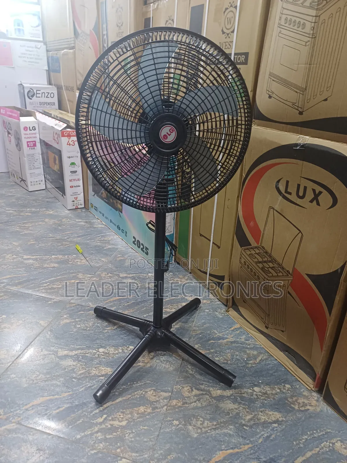 Lg Standing Fan 18"