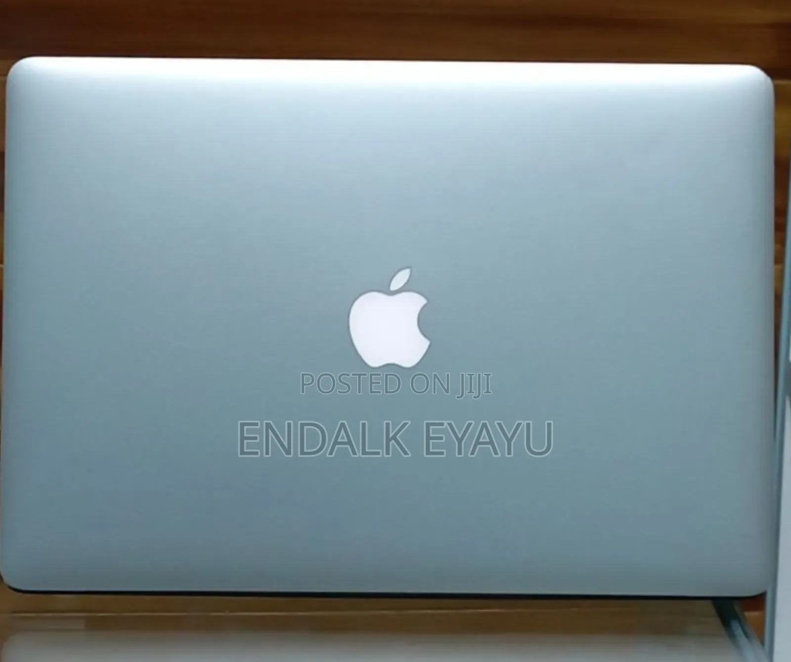 New Laptop Apple MacBook Pro 2013 8GB Intel Core I7 SSD 256GB