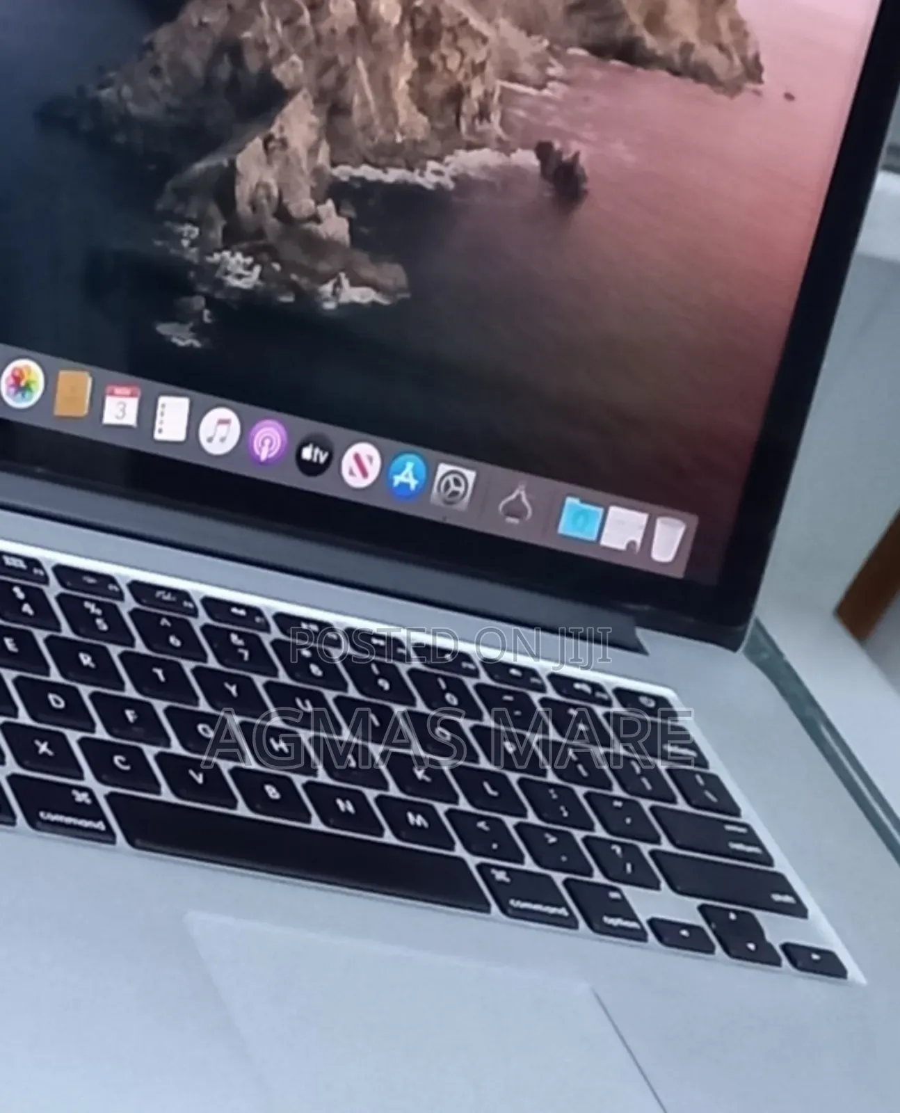 New Laptop Apple MacBook Pro 2013 8GB Intel Core i7 SSD 256GB