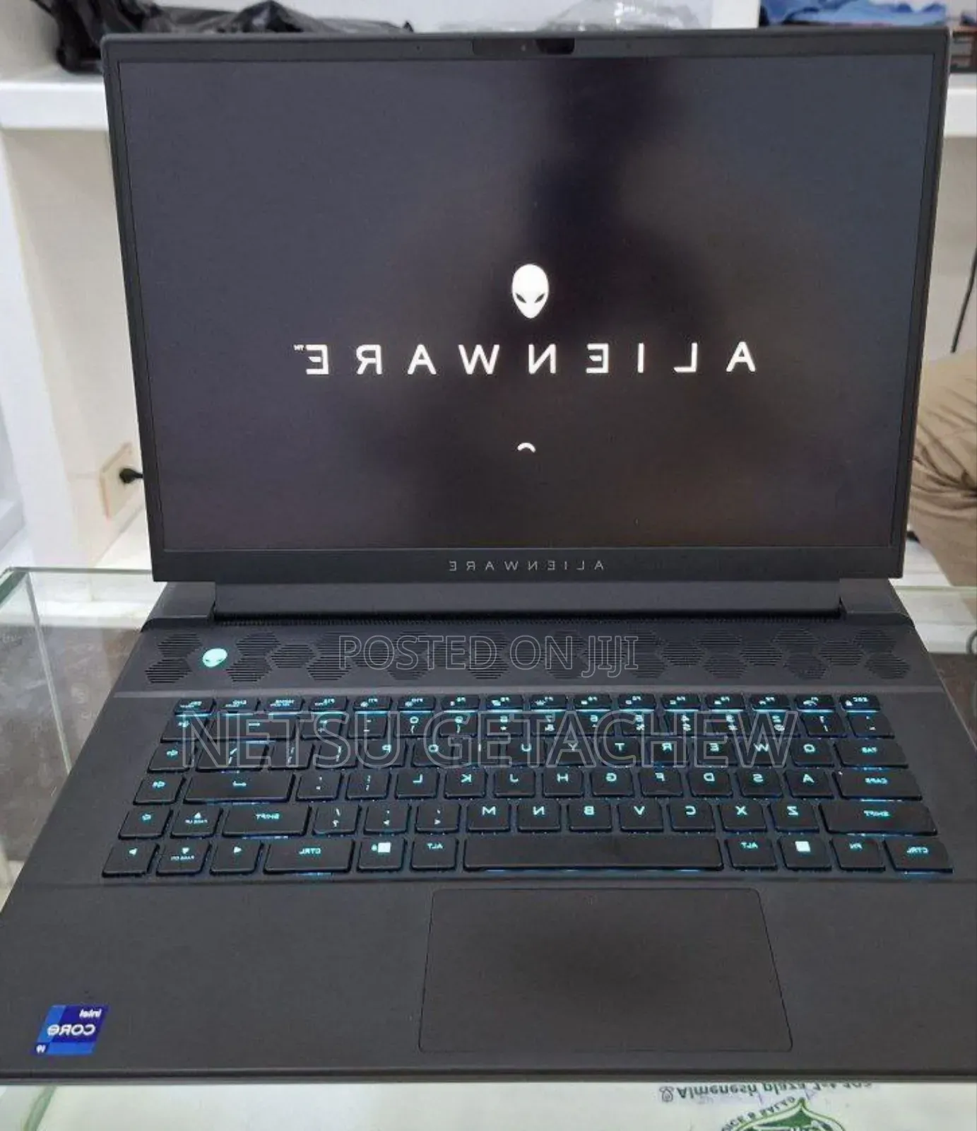 New Laptop Alienware M17x R2 16GB Intel Core I9 SSD 1T
