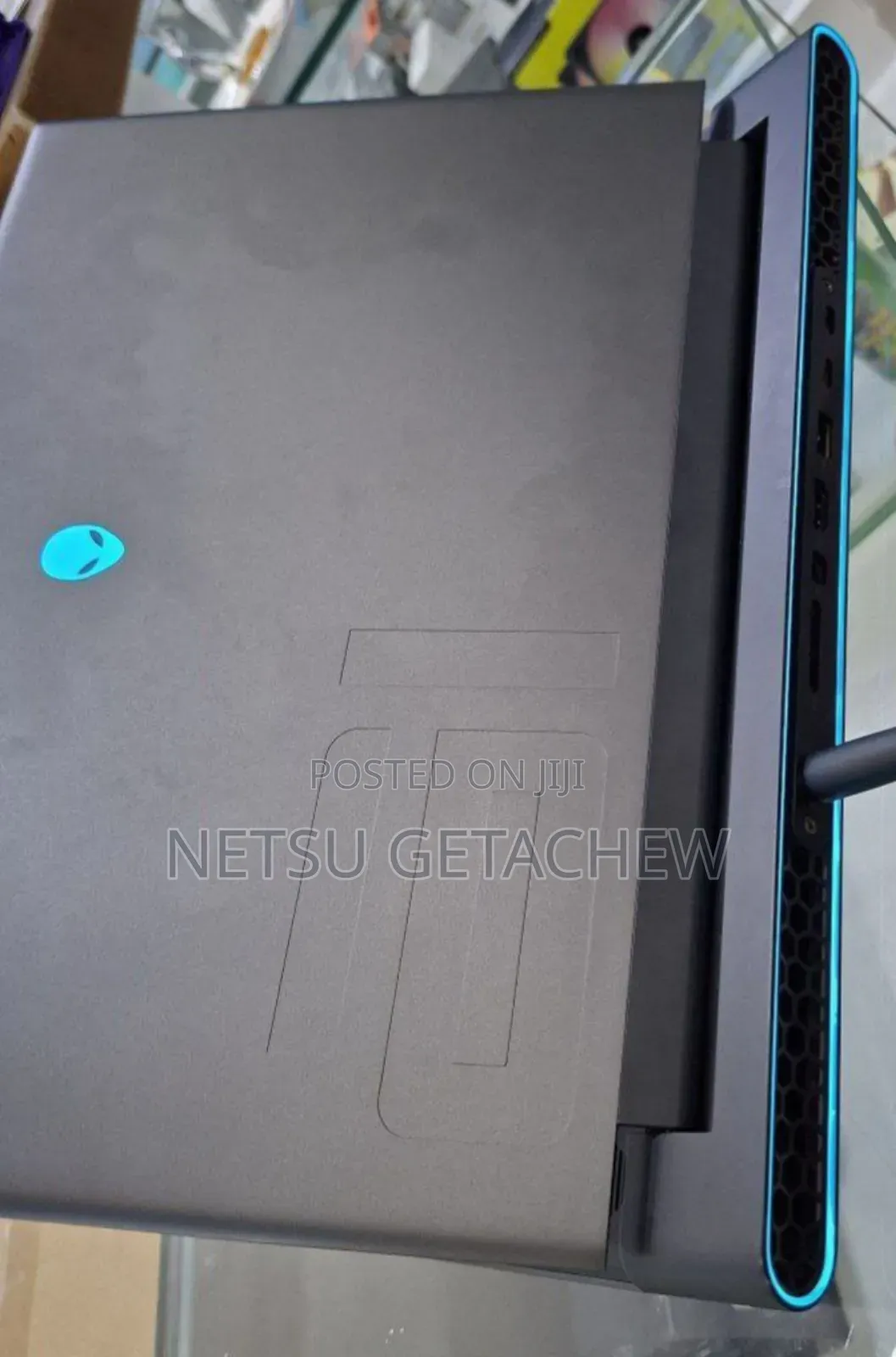 New Laptop Alienware M17x R2 16GB Intel Core I9 SSD 1T